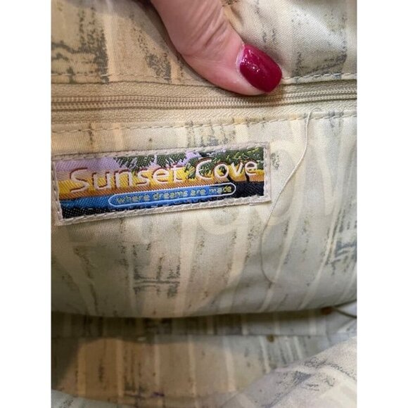 Preloved Sunset Cove Island Life Handbag – Adjustable Strap, Clean Exterior - Picture 5 of 6